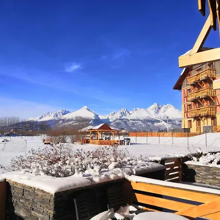 شقة Sunny With Terrace Tatragolf H104 *