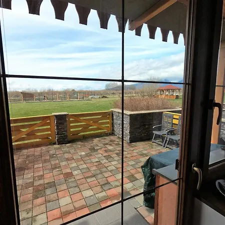 Sunny With Terrace Tatragolf H104 Vel'ka Lomnica